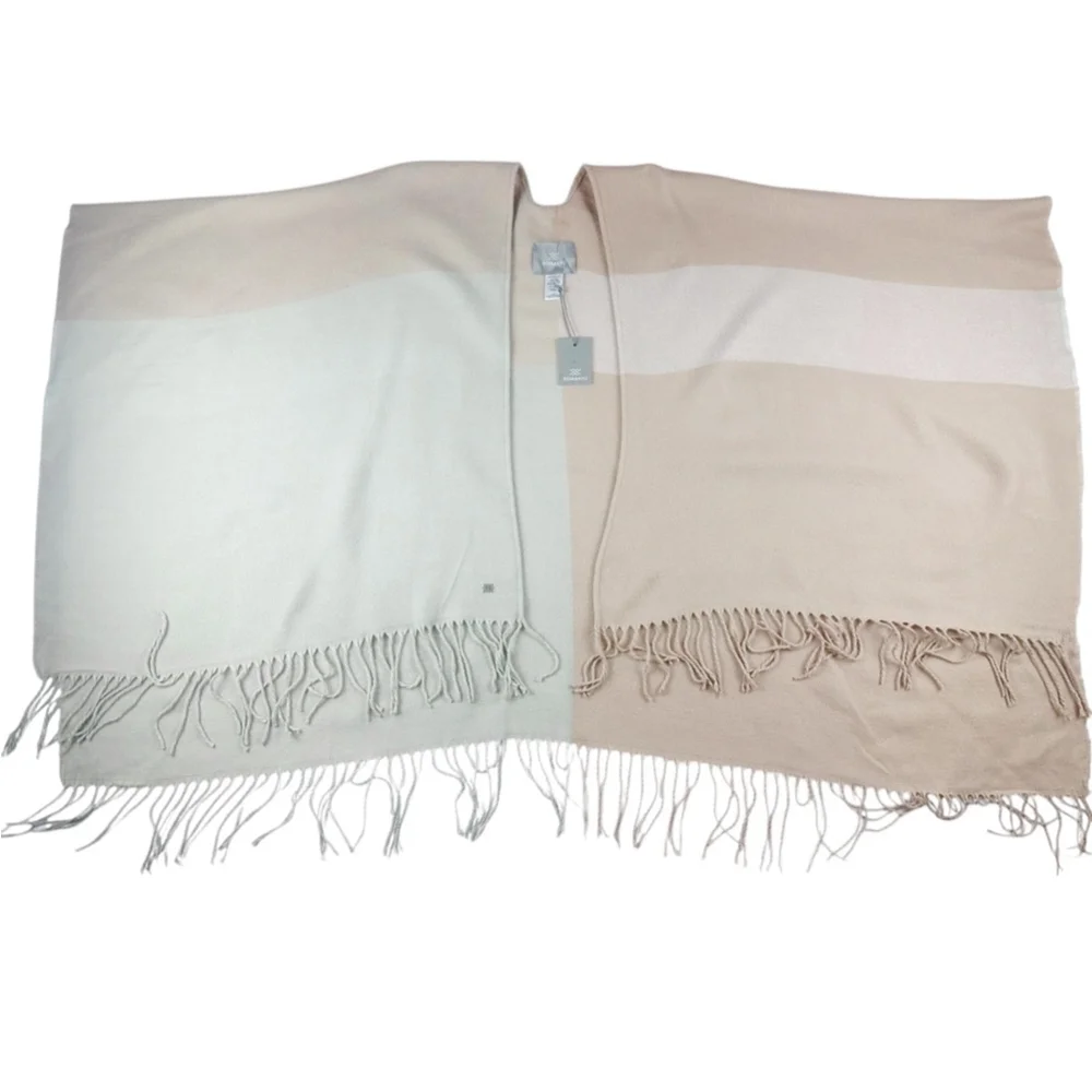 NWT Women's Soia & Kyo Yadira Fringe Shawl OS Pink & White Old Money Grandmacore